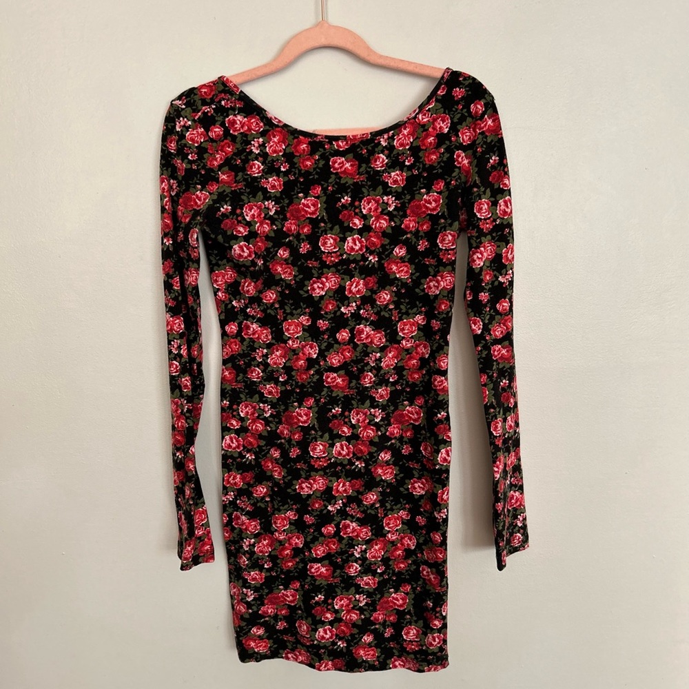 Floral form fitted dress